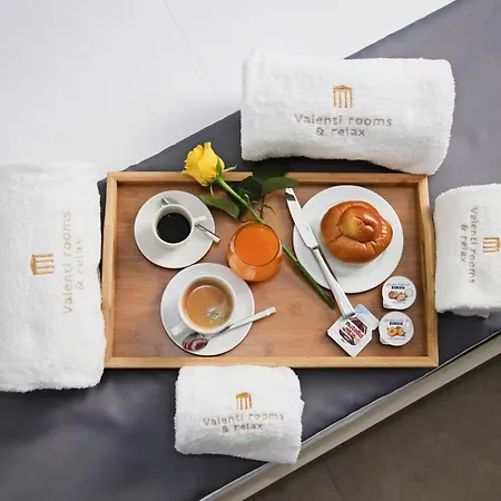 فندق مبيت وإفطار Valenti & Relax 4*