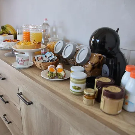 فندق مبيت وإفطار Valenti & Relax Villaggio Mosè