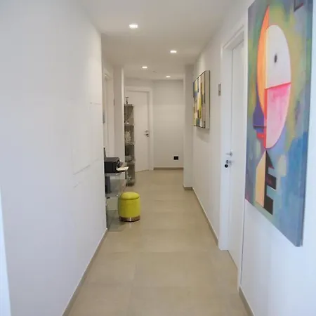 فندق مبيت وإفطار Valenti & Relax 4*